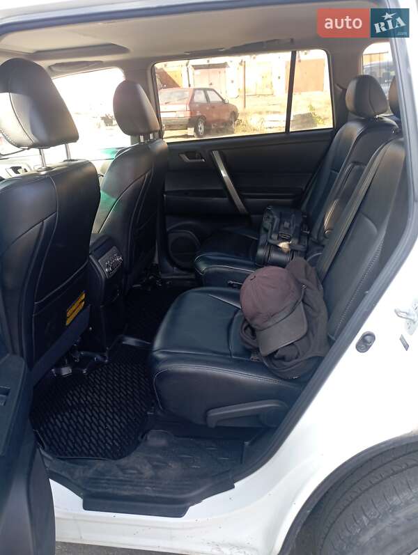 Позашляховик / Кросовер Toyota Highlander 2013 в Харкові