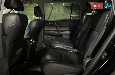 Внедорожник / Кроссовер Toyota Highlander 2011 в Киеве