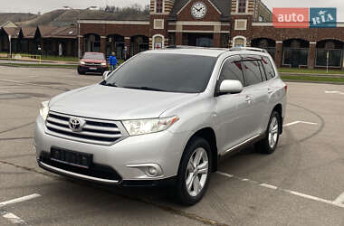 Позашляховик / Кросовер Toyota Highlander 2012 в Черкасах