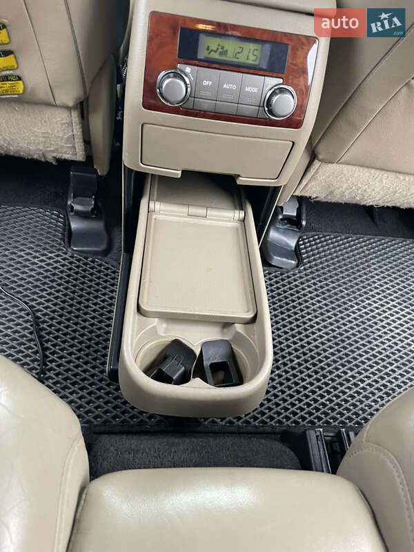 Внедорожник / Кроссовер Toyota Highlander 2013 в Полтаве фото 17 Внедорожник / Кроссовер Toyota Highlander 2013 в Полтаве