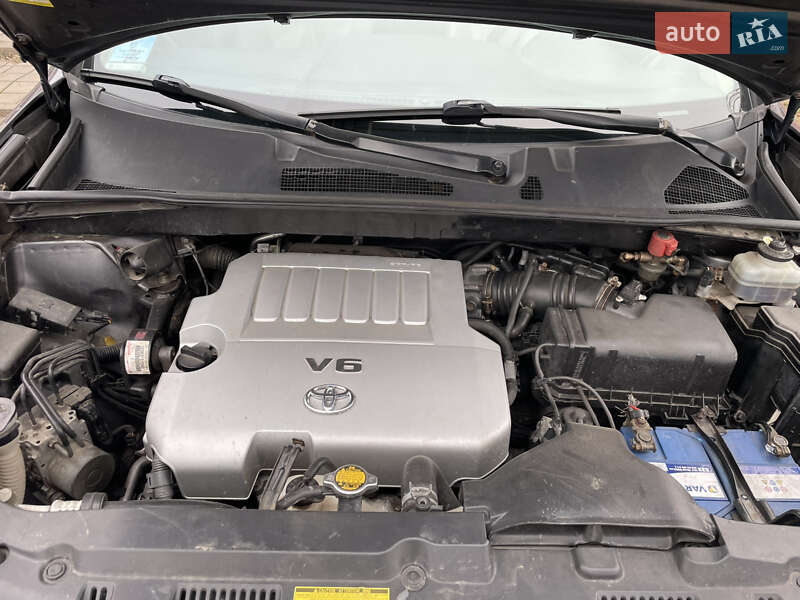Внедорожник / Кроссовер Toyota Highlander 2013 в Полтаве фото 19 Внедорожник / Кроссовер Toyota Highlander 2013 в Полтаве