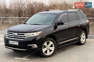 Позашляховик / Кросовер Toyota Highlander 2012 в Києві