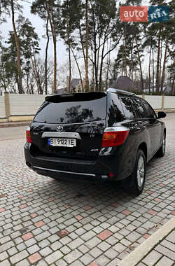 Позашляховик / Кросовер Toyota Highlander 2008 в Полтаві