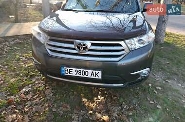 Позашляховик / Кросовер Toyota Highlander 2013 в Миколаєві