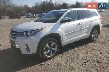 Toyota Highlander 2017