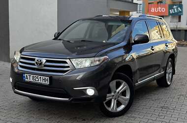 Позашляховик / Кросовер Toyota Highlander 2011 в Івано-Франківську