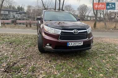 Позашляховик / Кросовер Toyota Highlander 2014 в Києві