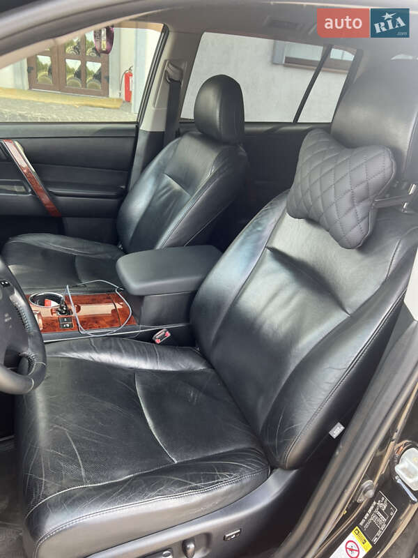 Позашляховик / Кросовер Toyota Highlander 2011 в Шептицькому