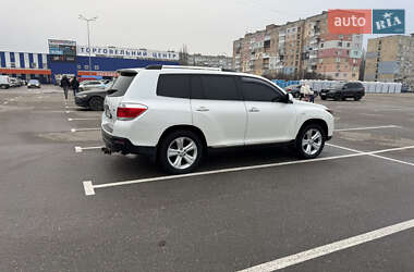 Внедорожник / Кроссовер Toyota Highlander 2011 в Кропивницком