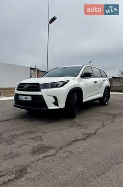 Позашляховик / Кросовер Toyota Highlander 2019 в Миколаєві