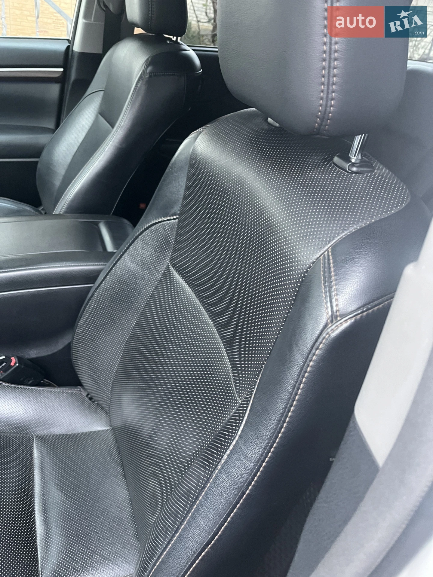 2014 Toyota Highlander - мініатюра 27