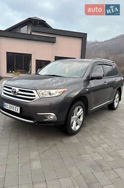 Позашляховик / Кросовер Toyota Highlander 2010 в Тячеві