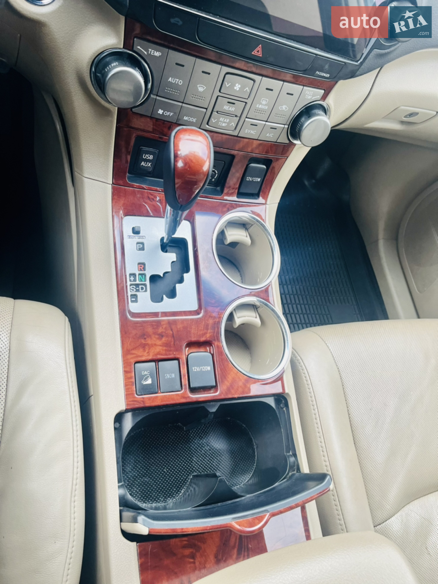 2013 Toyota Highlander - мініатюра 23