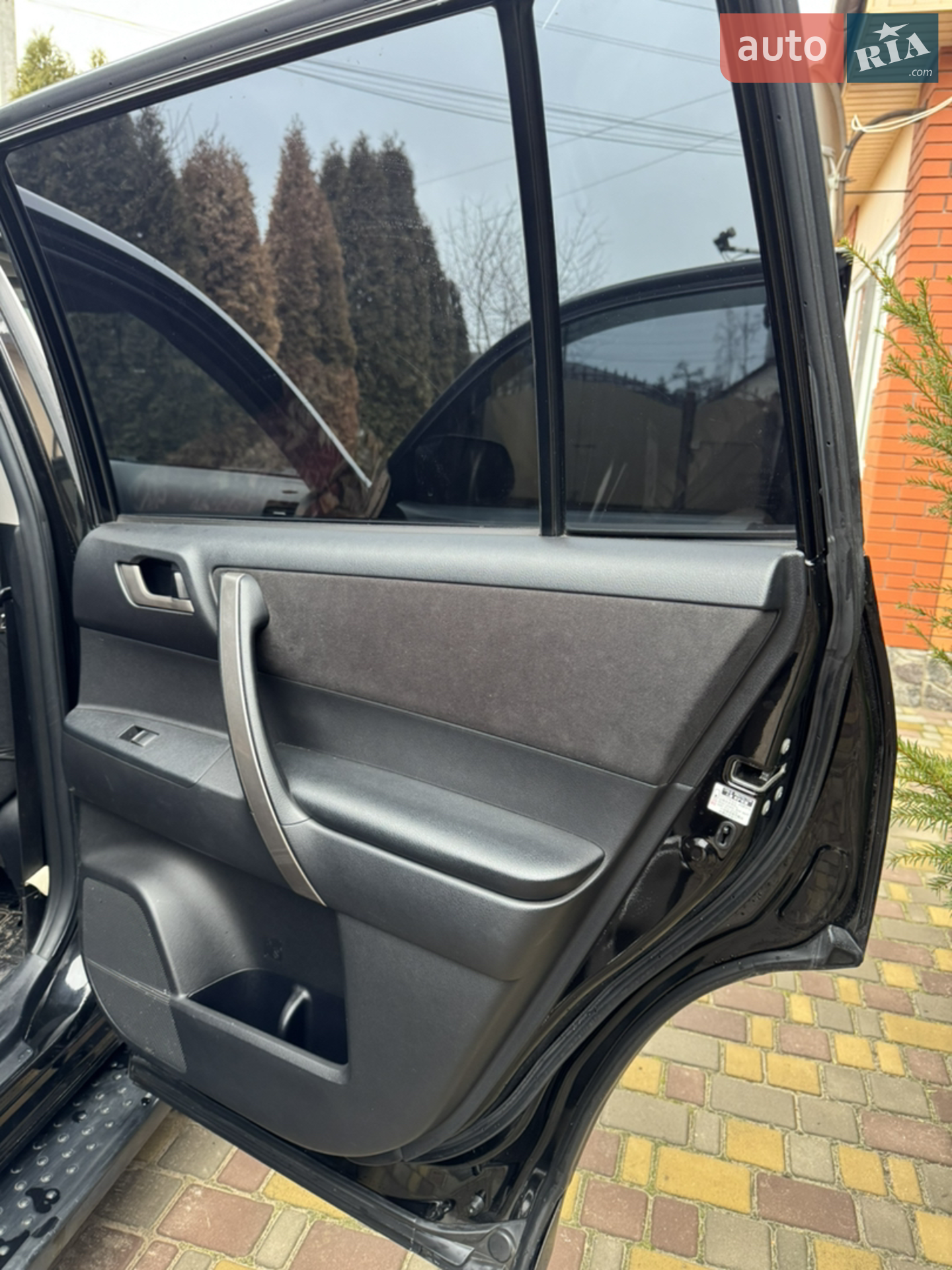 2011 Toyota Highlander - мініатюра 27