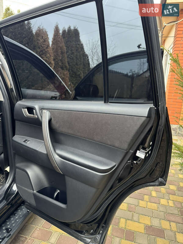 Внедорожник / Кроссовер Toyota Highlander 2011 в Ахтырке фото 27 Внедорожник / Кроссовер Toyota Highlander 2011 в Ахтырке