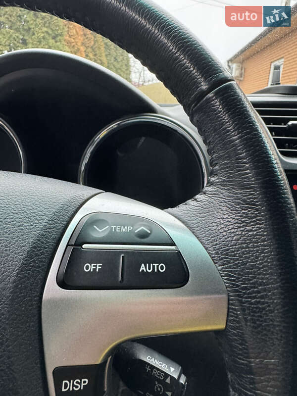 Внедорожник / Кроссовер Toyota Highlander 2011 в Ахтырке фото 56 Внедорожник / Кроссовер Toyota Highlander 2011 в Ахтырке