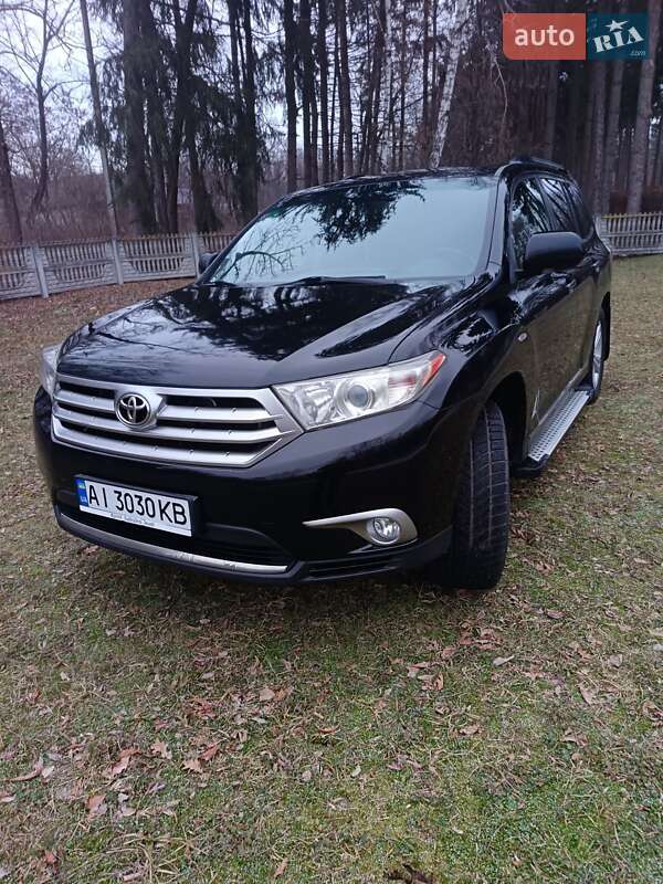 Внедорожник / Кроссовер Toyota Highlander 2011 в Белой Церкви