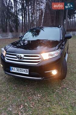 Внедорожник / Кроссовер Toyota Highlander 2011 в Белой Церкви