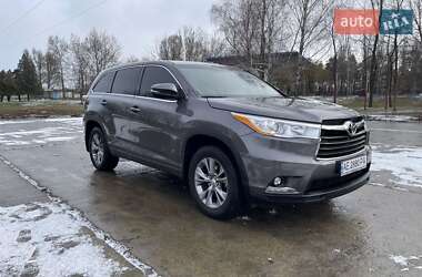 Позашляховик / Кросовер Toyota Highlander 2014 в Кривому Розі