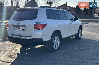 Внедорожник / Кроссовер Toyota Highlander 2012 в Житомире