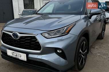 Позашляховик / Кросовер Toyota Highlander 2020 в 