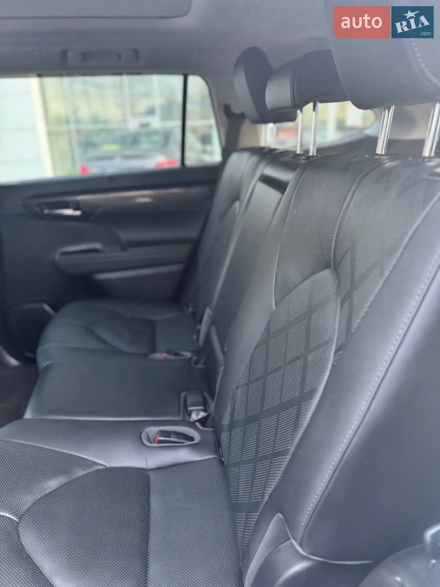 2020 Toyota Highlander - мініатюра 17