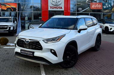 Позашляховик / Кросовер Toyota Highlander 2023 в Житомирі