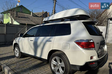 Позашляховик / Кросовер Toyota Highlander 2011 в Чернівцях