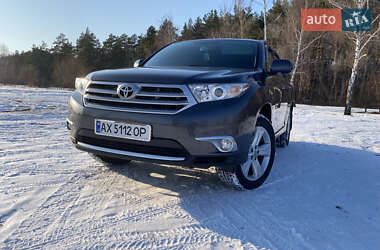 Позашляховик / Кросовер Toyota Highlander 2011 в Краснограді