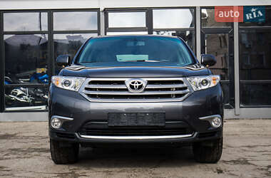 Внедорожник / Кроссовер Toyota Highlander 2011 в Киеве