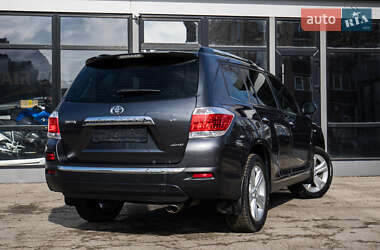 Внедорожник / Кроссовер Toyota Highlander 2011 в Киеве