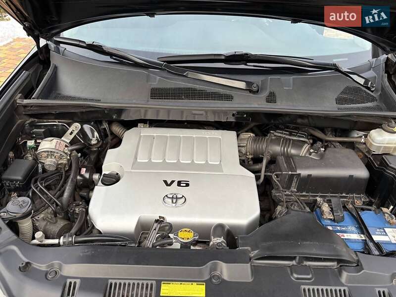 Позашляховик / Кросовер Toyota Highlander 2011 в Батурині