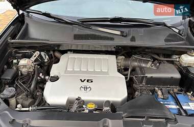 Внедорожник / Кроссовер Toyota Highlander 2011 в 