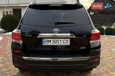 Внедорожник / Кроссовер Toyota Highlander 2011 в 
