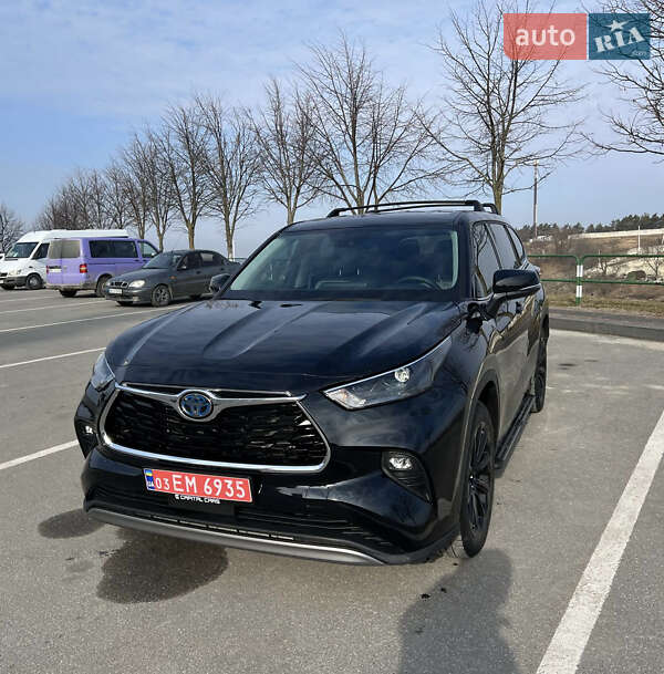 Внедорожник / Кроссовер Toyota Highlander 2022 в Кременце фото 4 Внедорожник / Кроссовер Toyota Highlander 2022 в Кременце