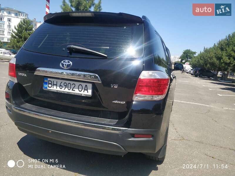 Внедорожник / Кроссовер Toyota Highlander 2013 в Одессе фото 4 Внедорожник / Кроссовер Toyota Highlander 2013 в Одессе