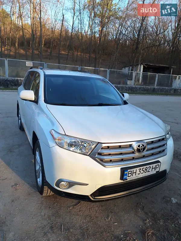 Toyota Highlander 2011