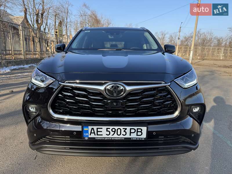 Внедорожник / Кроссовер Toyota Highlander 2020 в Кривом Роге фото 2 Внедорожник / Кроссовер Toyota Highlander 2020 в Кривом Роге