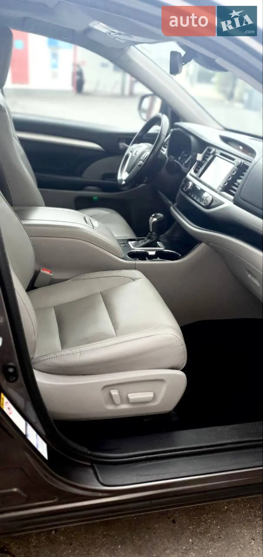 2017 Toyota Highlander - мініатюра 21