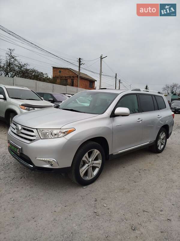 Toyota Highlander 2013