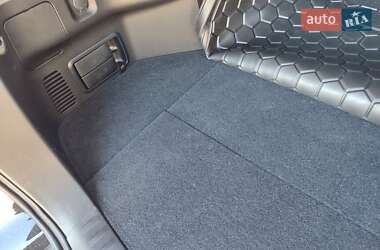 Внедорожник / Кроссовер Toyota Highlander 2011 в 