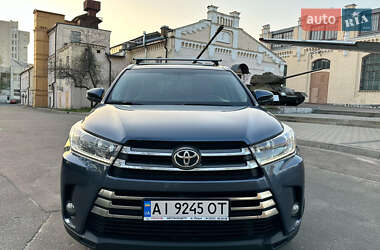 Toyota Highlander 2018