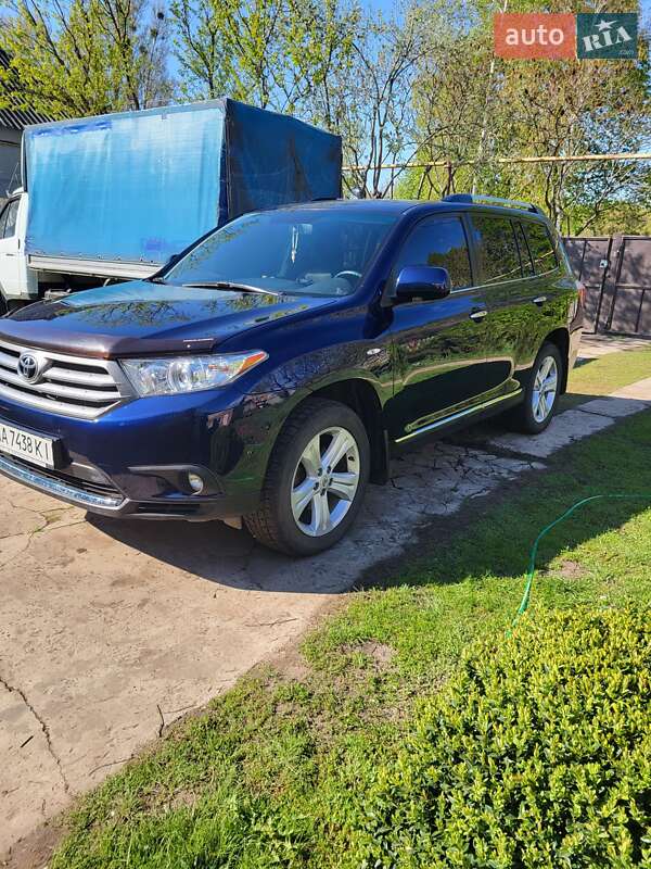 Внедорожник / Кроссовер Toyota Highlander 2011 в Богодухове фото 3 Внедорожник / Кроссовер Toyota Highlander 2011 в Богодухове