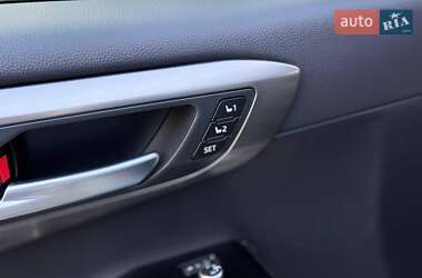 Позашляховик / Кросовер Toyota Highlander 2024 в 