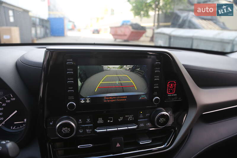 Внедорожник / Кроссовер Toyota Highlander 2020 в Киеве