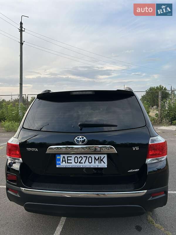 Внедорожник / Кроссовер Toyota Highlander 2011 в Кривом Роге фото 8 Внедорожник / Кроссовер Toyota Highlander 2011 в Кривом Роге