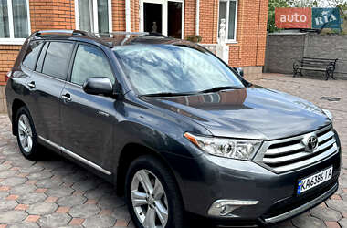 Внедорожник / Кроссовер Toyota Highlander 2012 в Белой Церкви