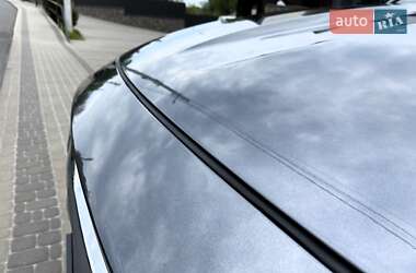 Позашляховик / Кросовер Toyota Highlander 2021 в 