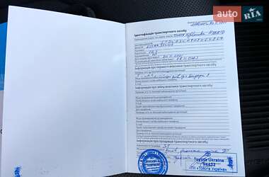 Позашляховик / Кросовер Toyota Highlander 2021 в 
