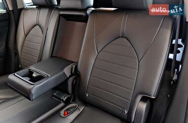 Внедорожник / Кроссовер Toyota Highlander 2023 в 